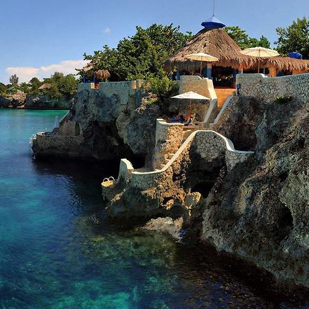 The Caves Hotel เนกริล ภายนอก รูปภาพ