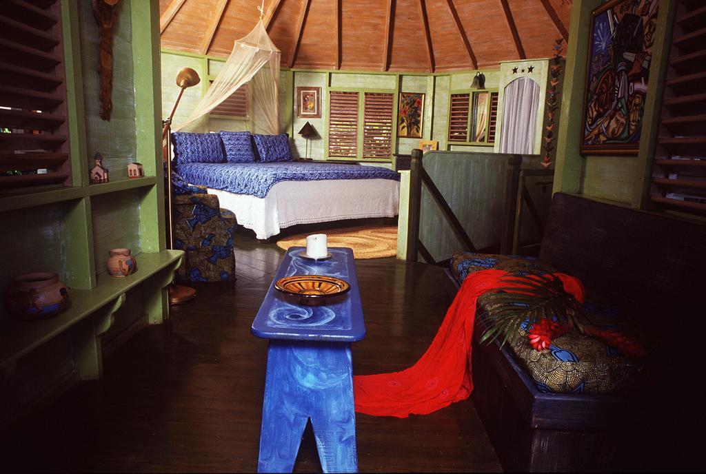 The Caves Hotel เนกริล ภายนอก รูปภาพ