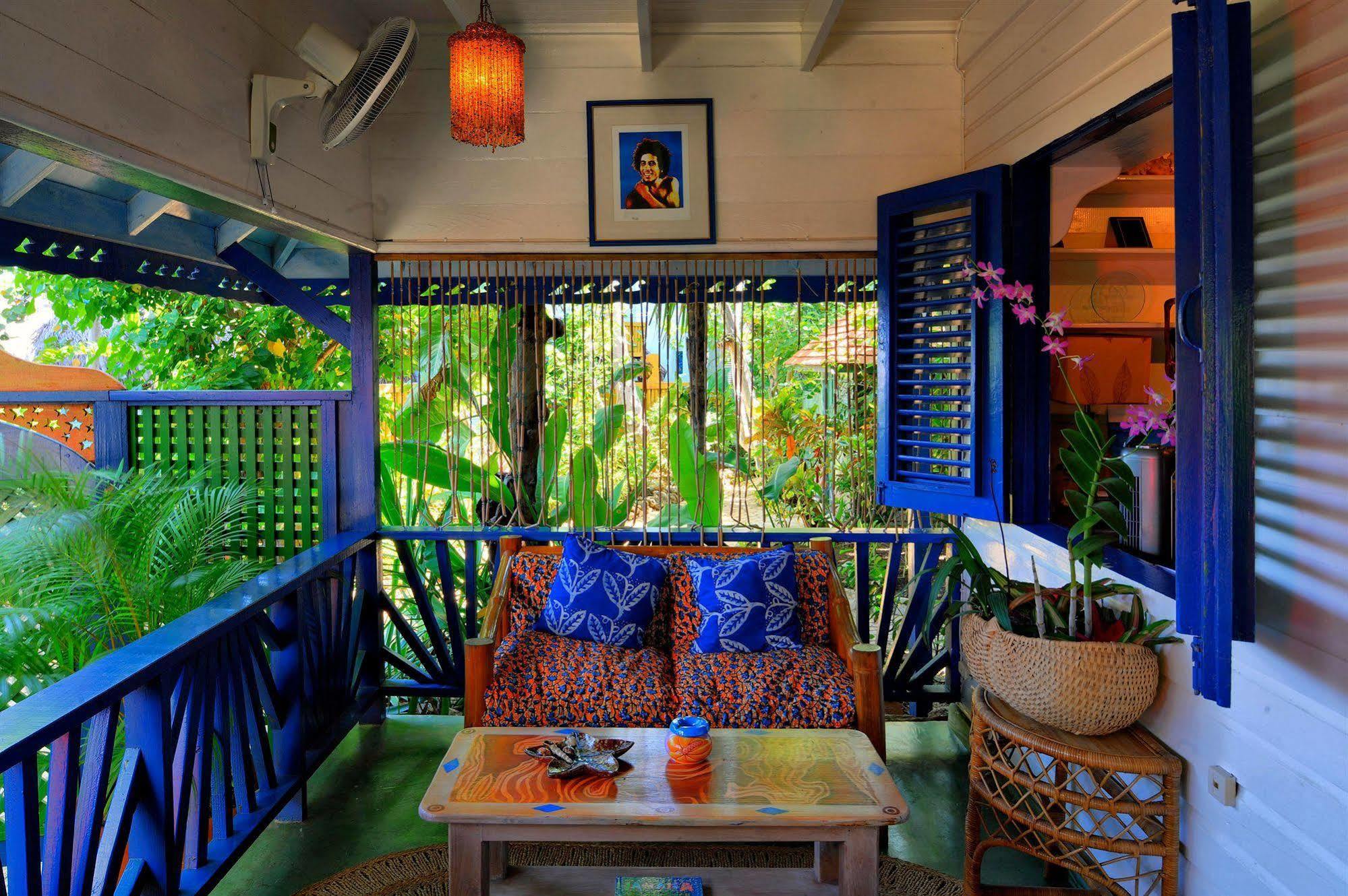 The Caves Hotel เนกริล ภายนอก รูปภาพ