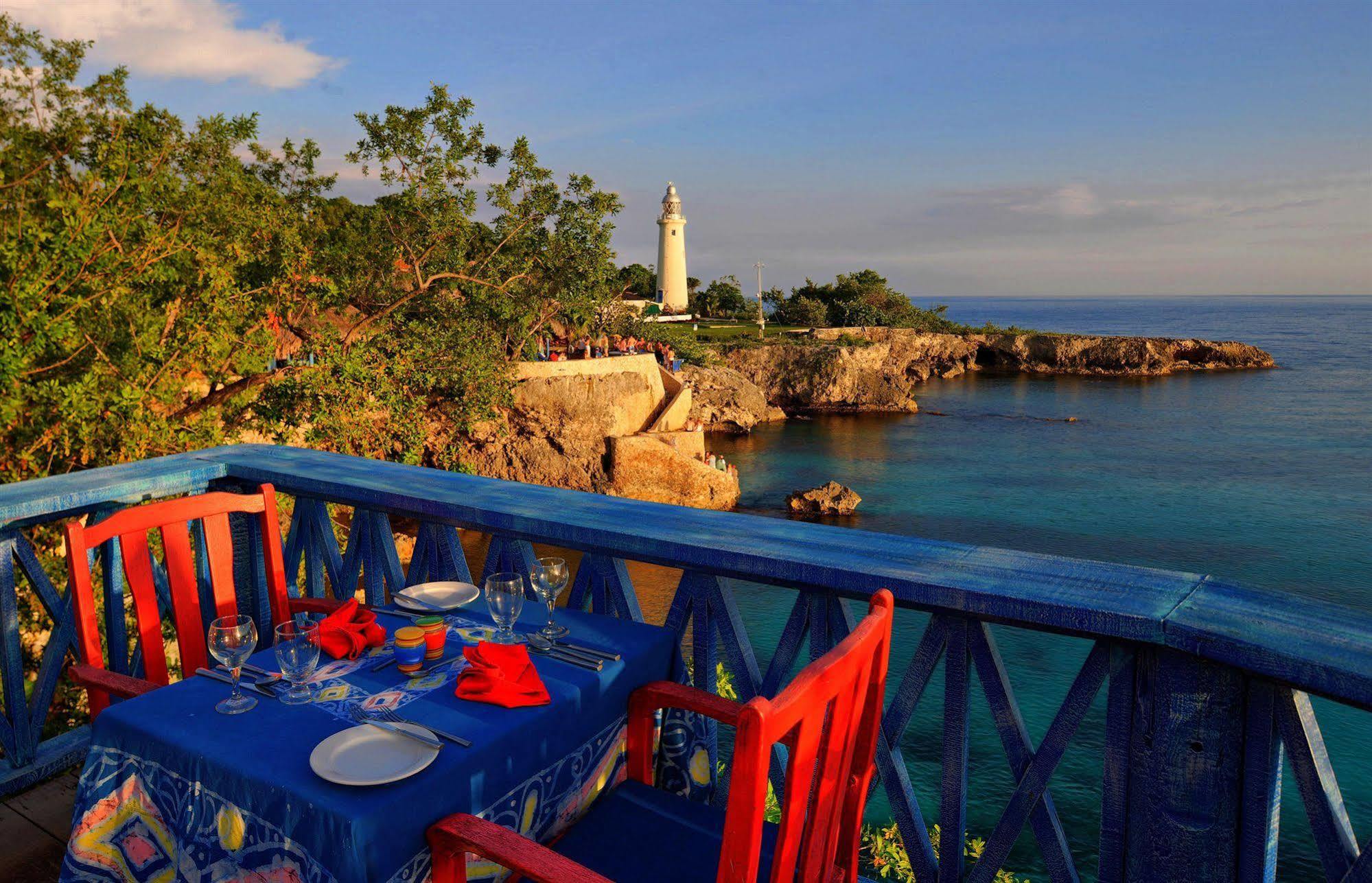 The Caves Hotel เนกริล ภายนอก รูปภาพ